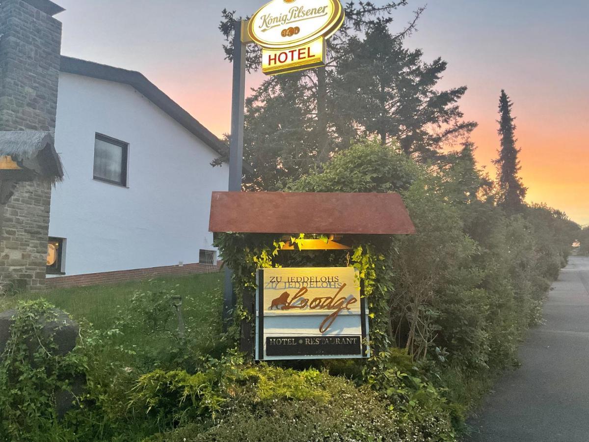Zu Jeddelohs Lodge Hotel 글라덴바흐 외부 사진