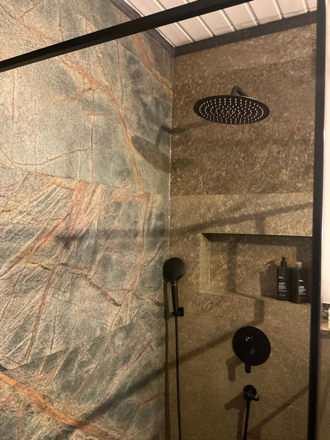 Zu Jeddelohs Lodge Hotel 글라덴바흐 외부 사진