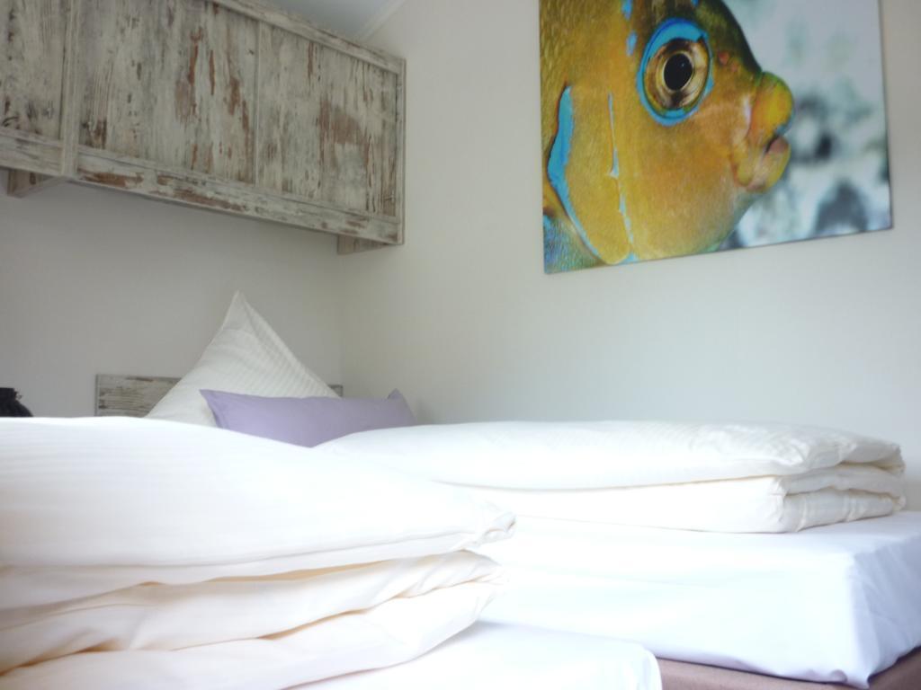 Zu Jeddelohs Lodge Hotel 글라덴바흐 외부 사진
